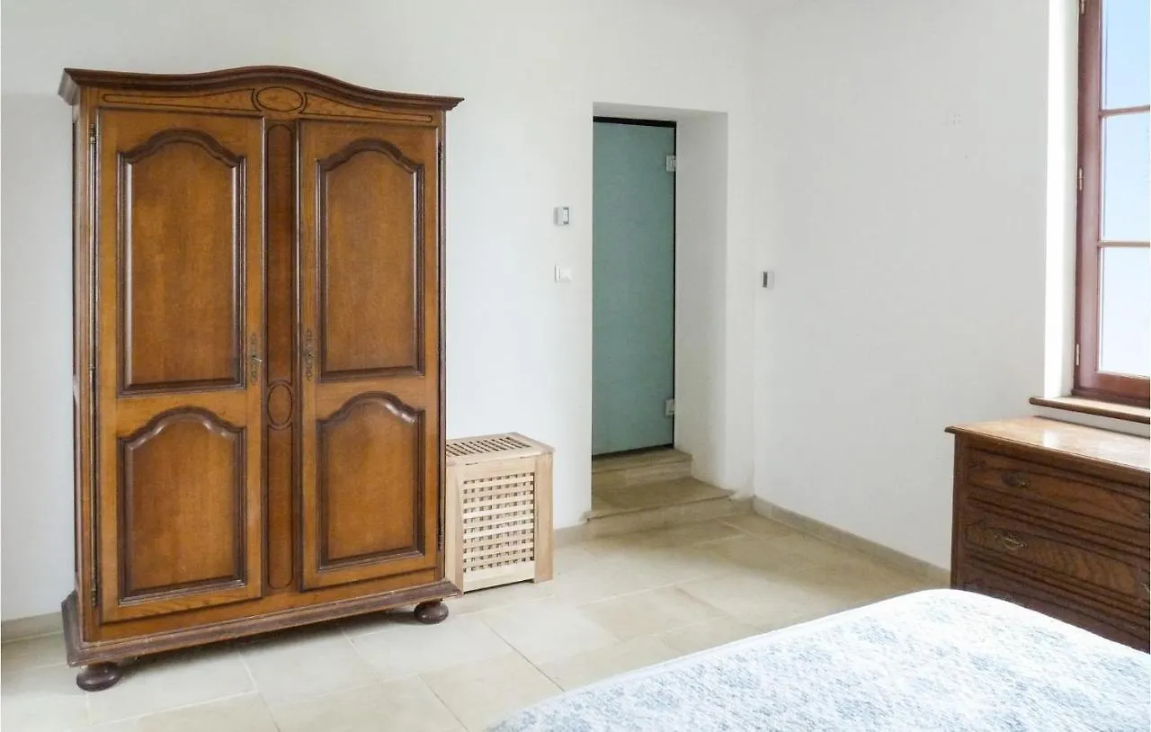 Cozy Home In Monfaucon With Wifi Holiday home Monfaucon (Hautes-Pyrenees)
